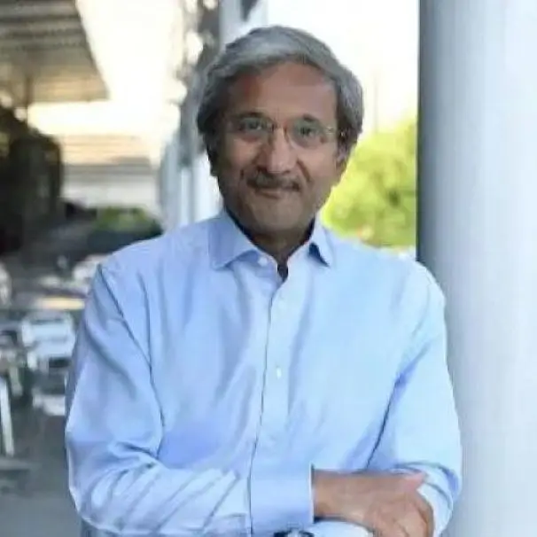 Ashley-Braganza-box-606x606