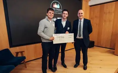 image of Alumnus Jonny Parker Wins at the Ford Family Foundation's Ignite Competition 2025