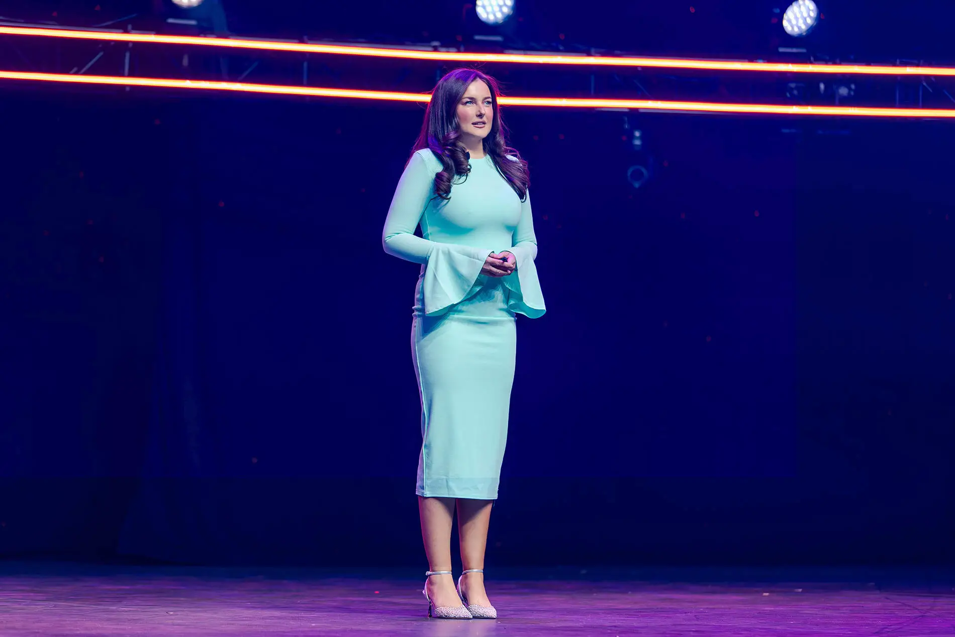 Lauren 43 north resized