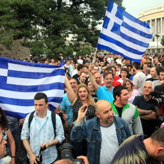 Raising the minimum wage in Greece