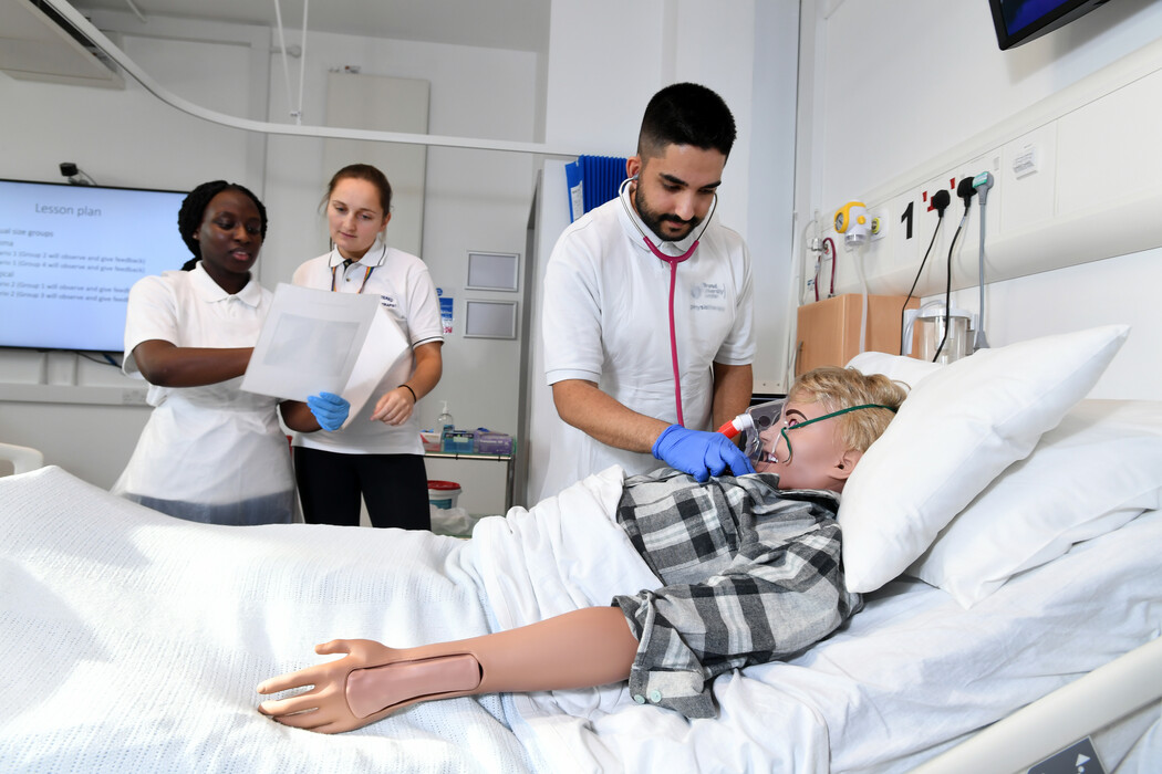 image of physiotherapist and patient 