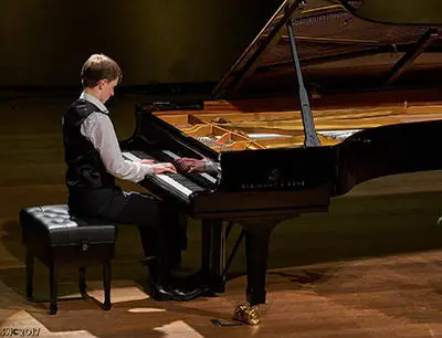 image of Julian Trevelyan, Piano