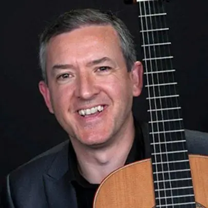 image of Gary Ryan, guitar