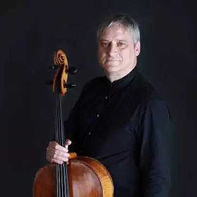 image of Michal Kaznowksi, cello