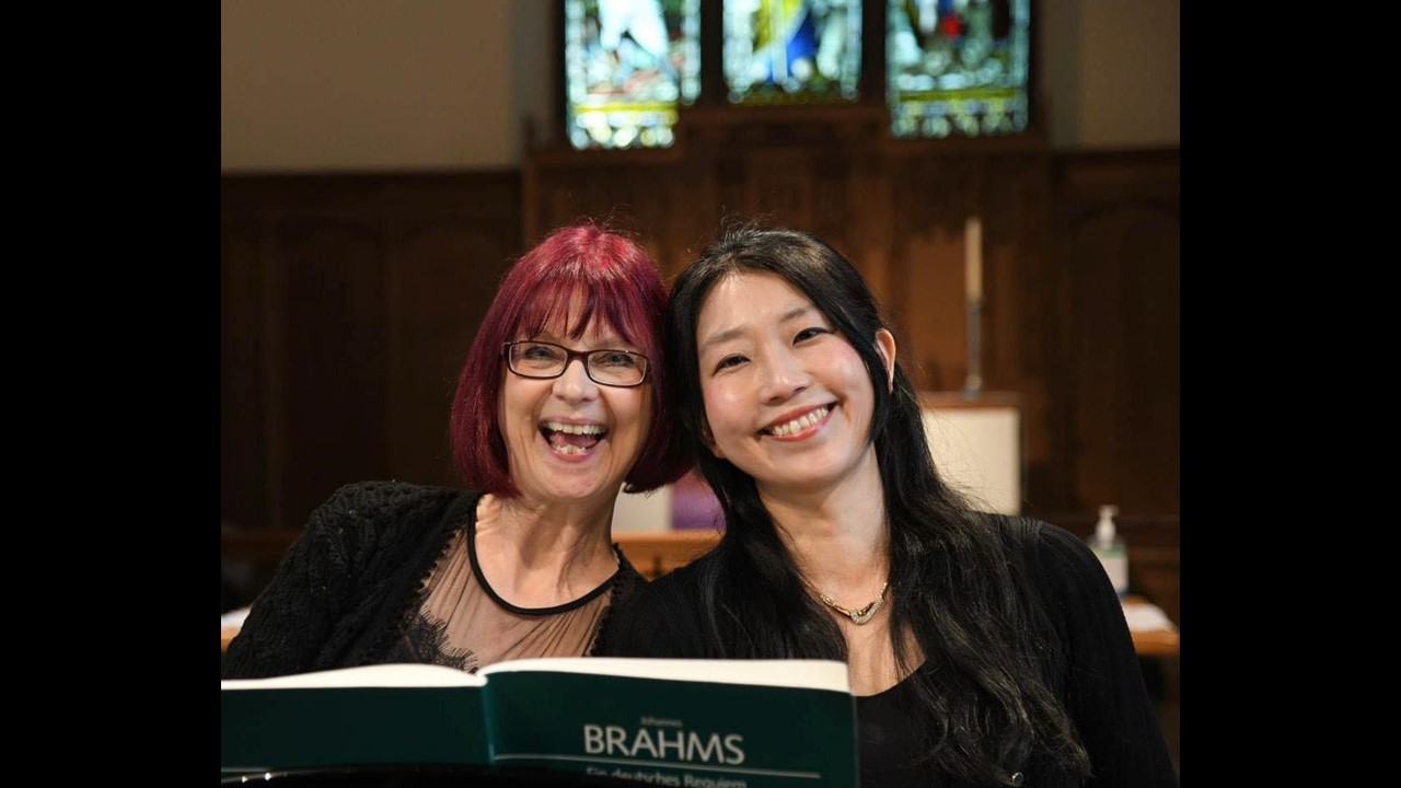 05 311025 Ikuko Inoguchi and Sally Goodworth