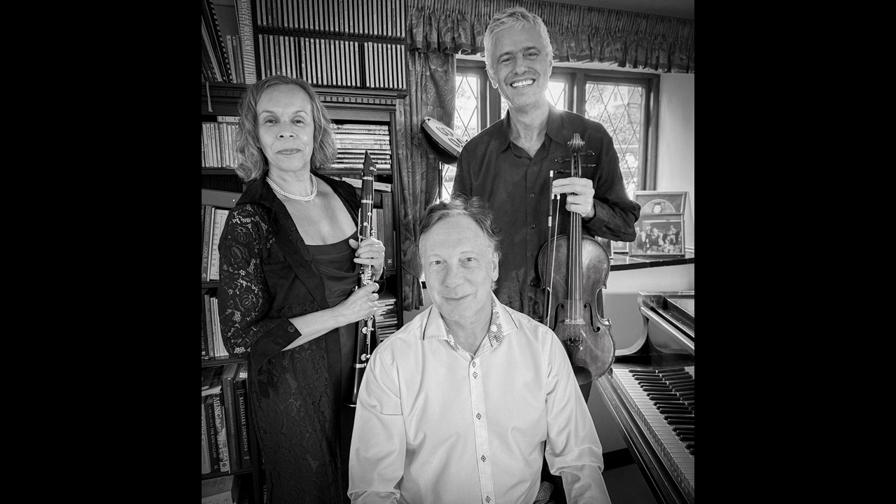 07 14112025 Trident Trio