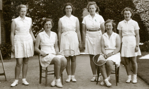 ResizedSW.Tennis.Team.1939