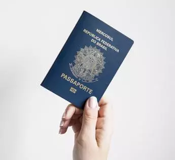 passport-2510289_1920