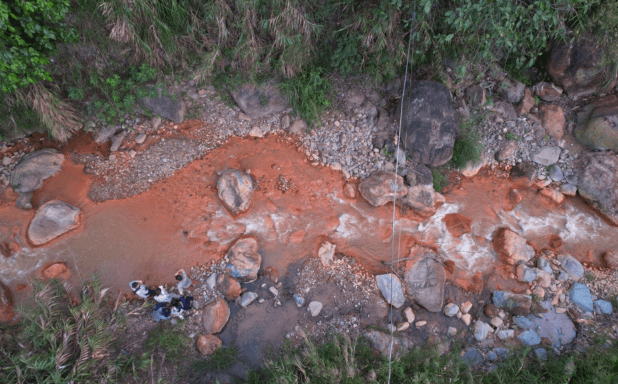 Image showing sampling mining waste in The Philippines to make mineral extraction more sustainable
