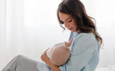 image of Financial incentives for breastfeeding offers tax-payer good value for money, study suggests