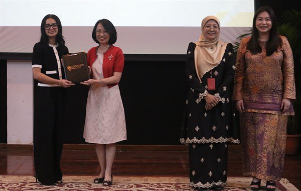 Donya - Malaysia Summer Programme 1