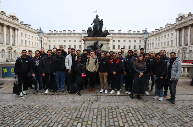 London Venture Crawl 2024 - group