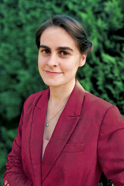 Ms Ines Buetow Pelaez