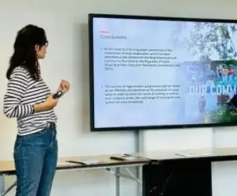 Harm-and-Justice-Research-Group-presenting-at-the-Research-Festival