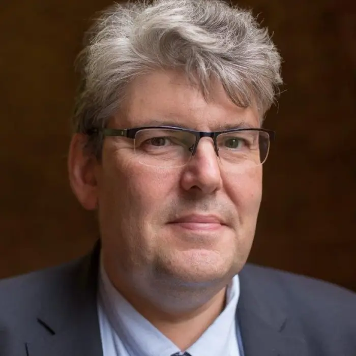 Prof_Paul_monks_700px_sq