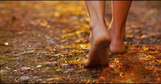 barefoot-hike