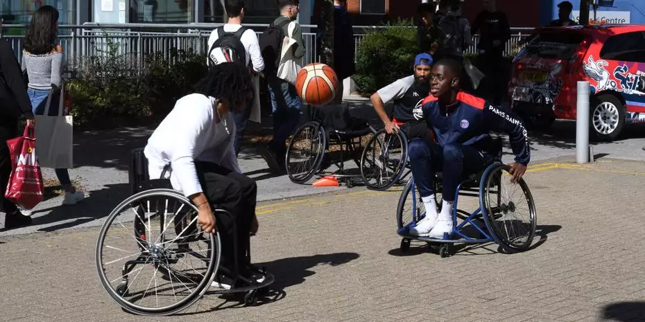 Brunel students playing wheelchair basketball