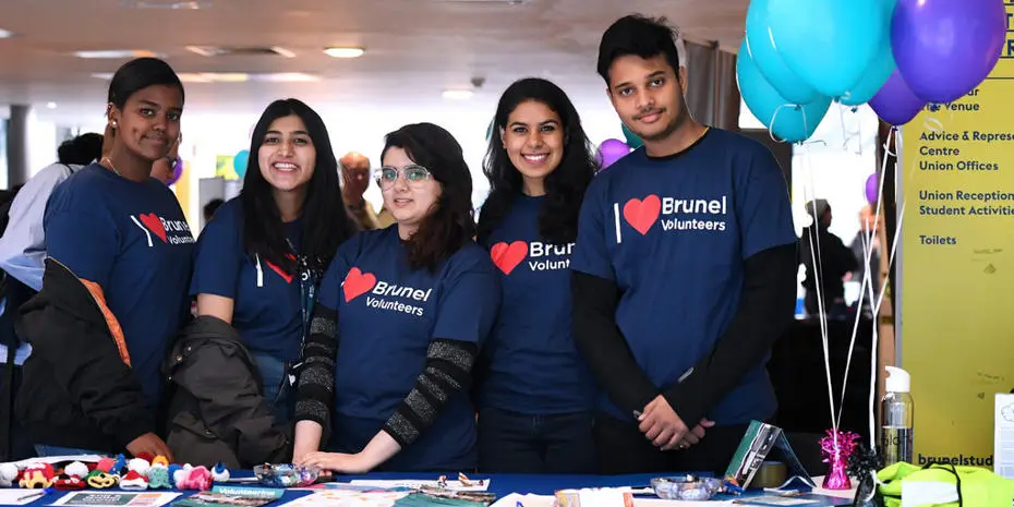group of Brunel volunteers
