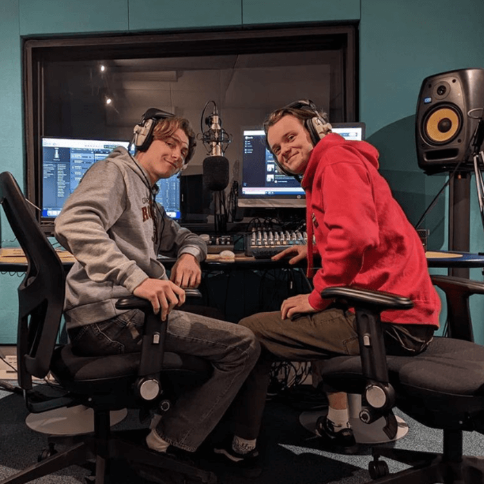 🎙️A conversation with Bullet Point Theatre