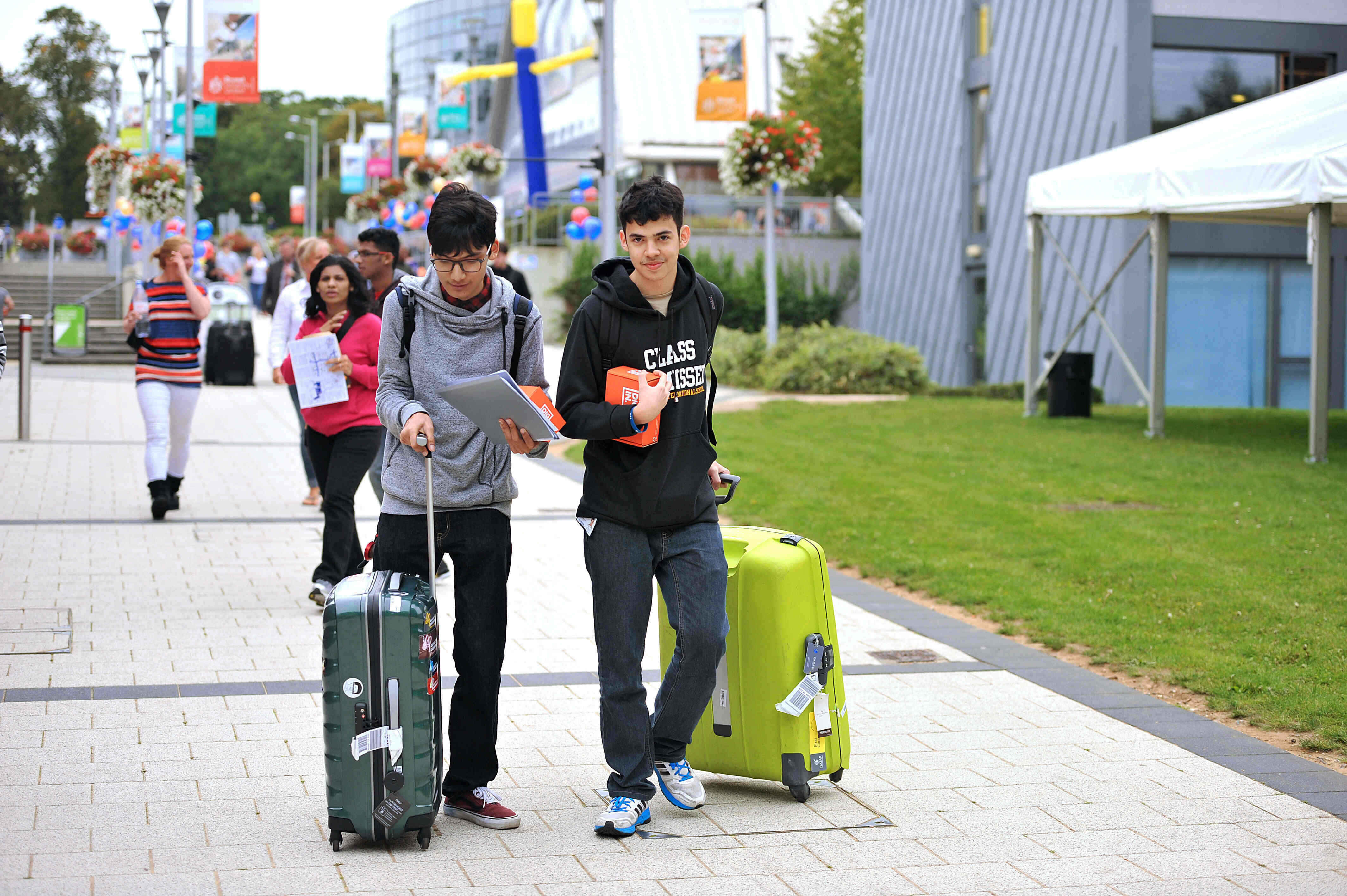 Brunel freshers moving into university accommodation