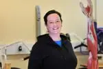 Alison_Wragg_occupational_therapy_stduent_in_lab