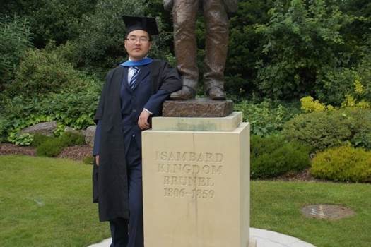 Master's degree leads alumnus to career in electrical power