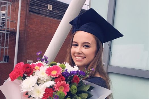 Graduate scheme leads Law alumna to paralegal role