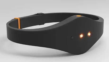 EZZE  front view 
