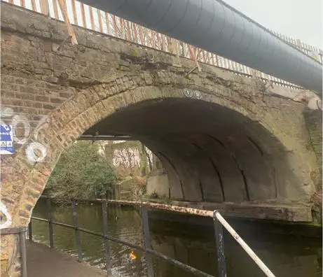 Bridge with towpath over to Victoria Park