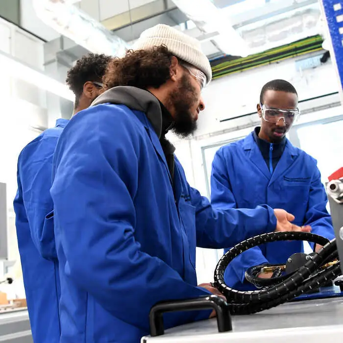 image of three students in the lab