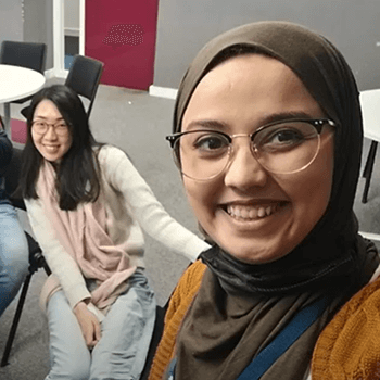 Imene: business owner & business intelligence student