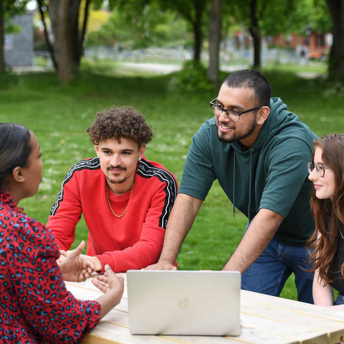 Global Challenges students and lecturer